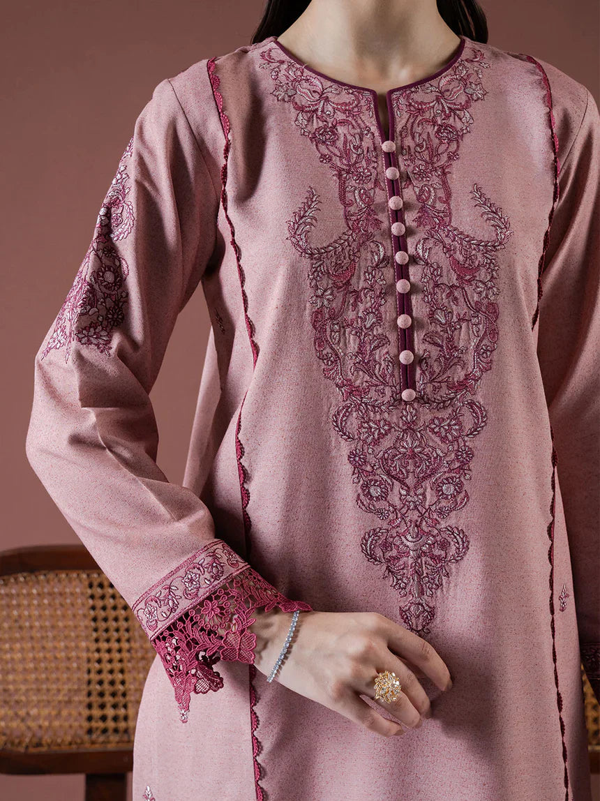 Rp3384- Asim Jofa - Winter 3PC Dhanak Embroidered Suit