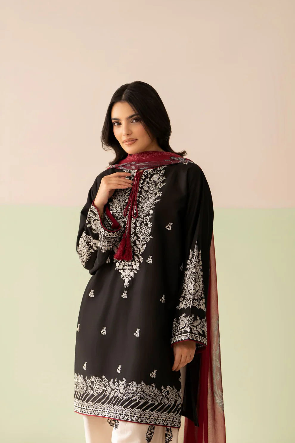 Rp1208Baroque - Summer-3PC Lawn Embroidered Suit