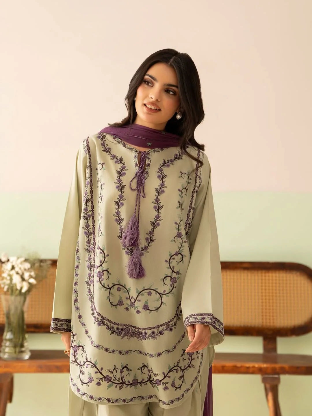 Rp1210Baroque - Summer-3PC Lawn Embroidered Suit