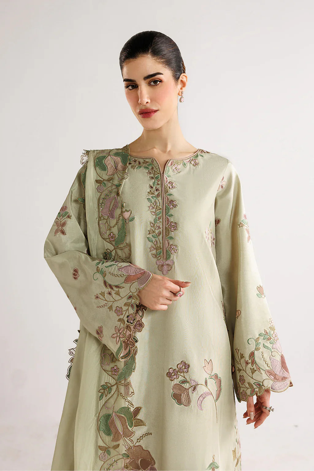 Rp1217Baroque - Summer-3PC Lawn Embroidered Suit