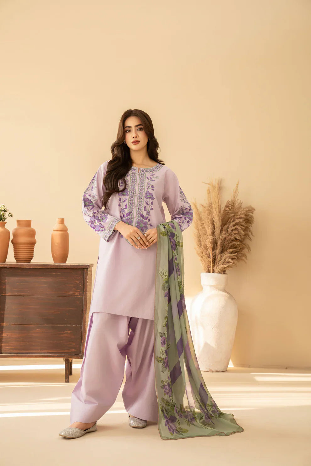Rp1218Baroque - Summer-3PC Lawn Embroidered Suit