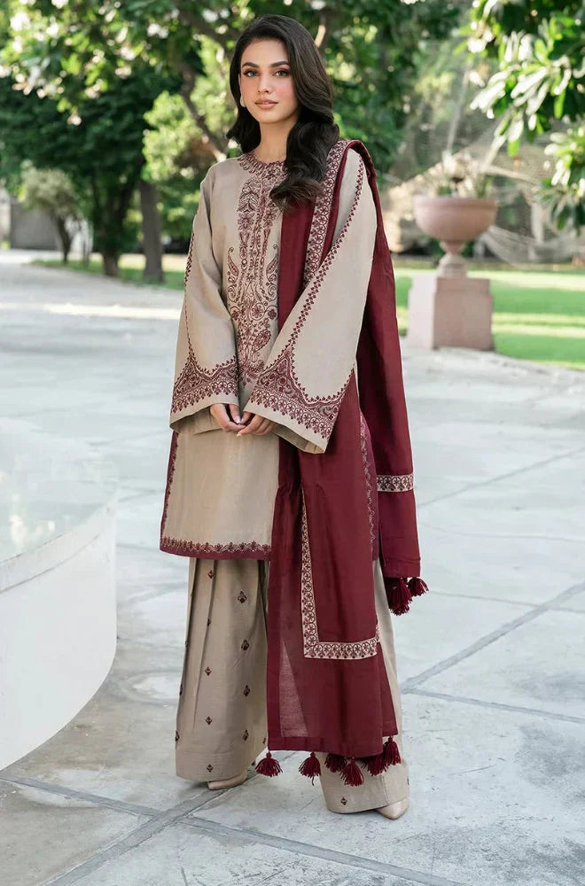 Rp3324-Baroque - Winter 3PC Dhanak Embroidered Suit