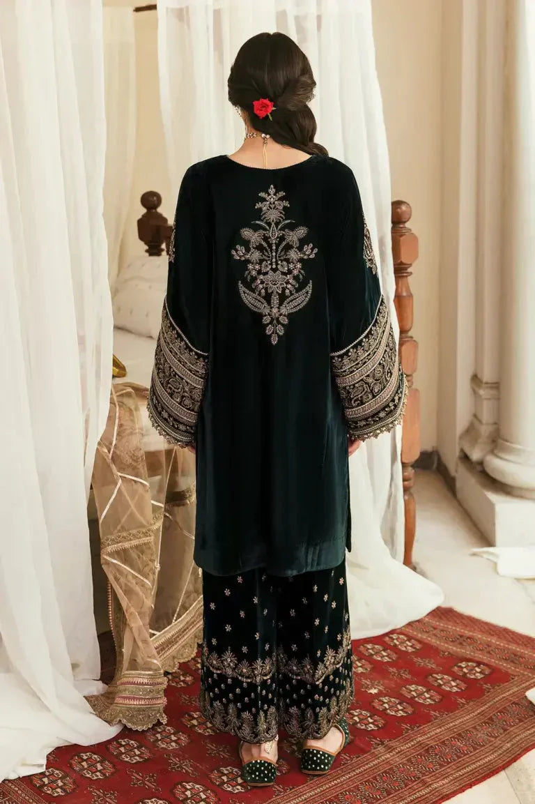 RP2014- Baroque Embroidered Velvet 3piece suit
