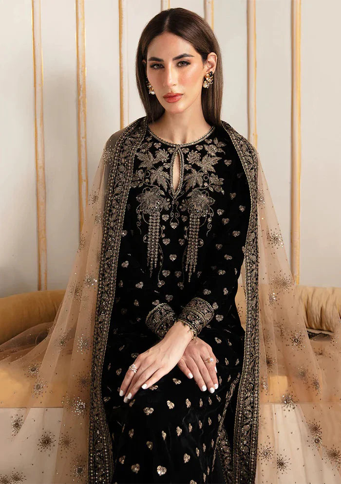 RP2020- Baroque Embroidered Velvet 3piece suit