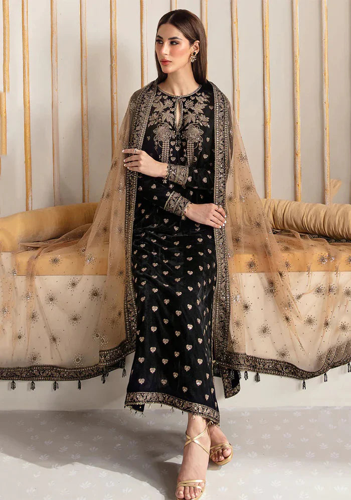 RP2020- Baroque Embroidered Velvet 3piece suit