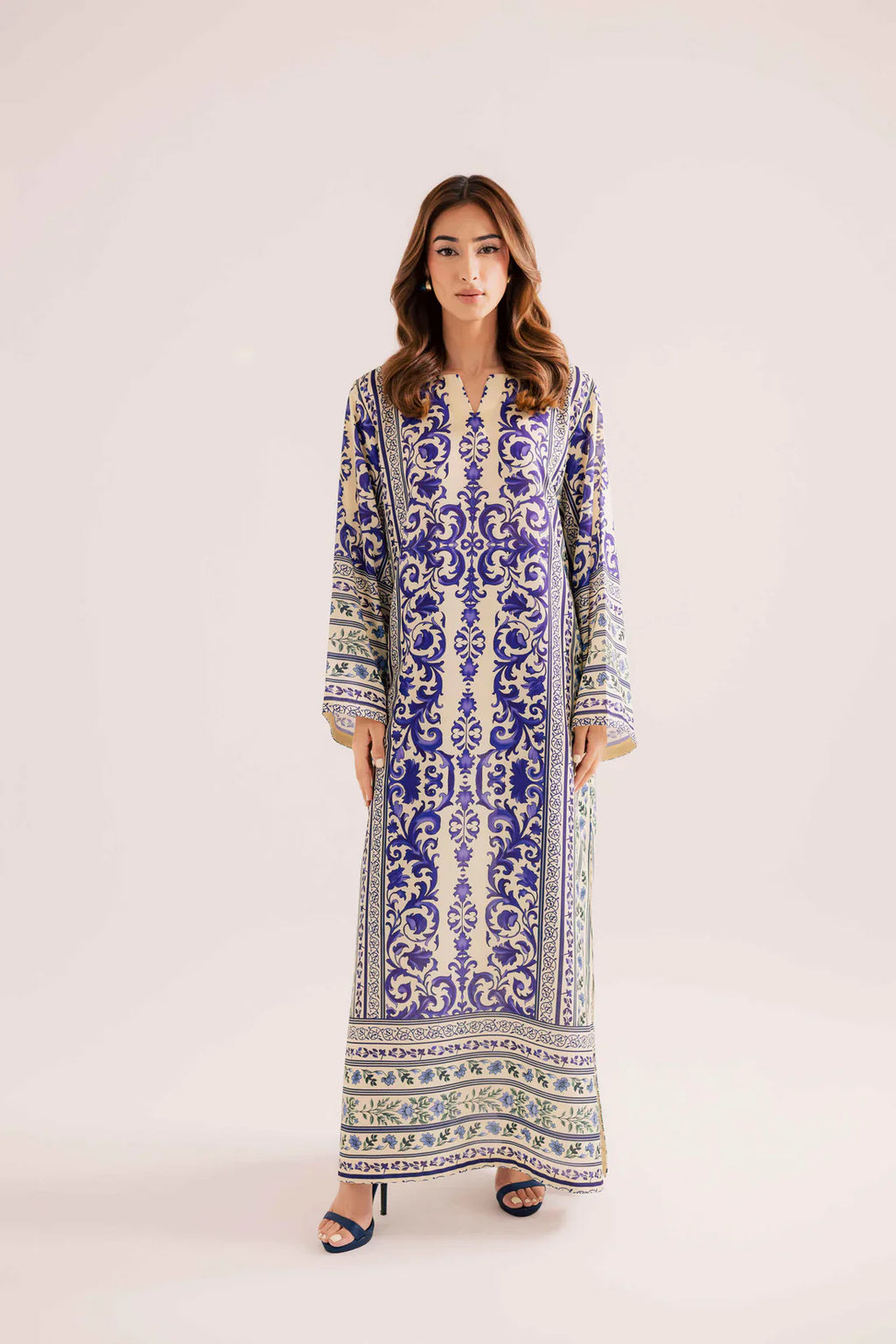 Rp-1131Bunaai - 2 piece Silk printed coord Kaftaan