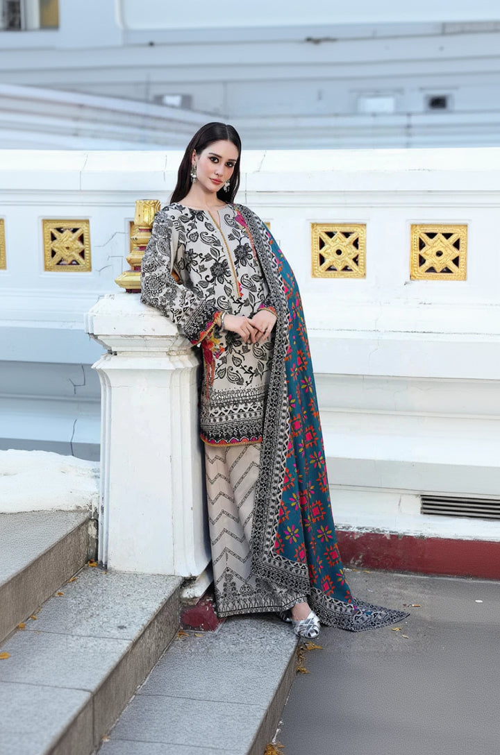 RP33115Charizma - Winter 3PC Karandi Digital Print Dress