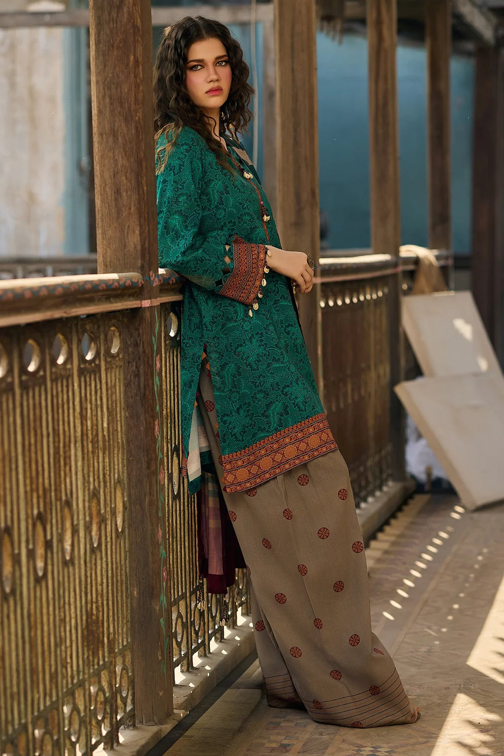 RP33137 - Charizma - Winter 3PC Karandi Digital Print Dress