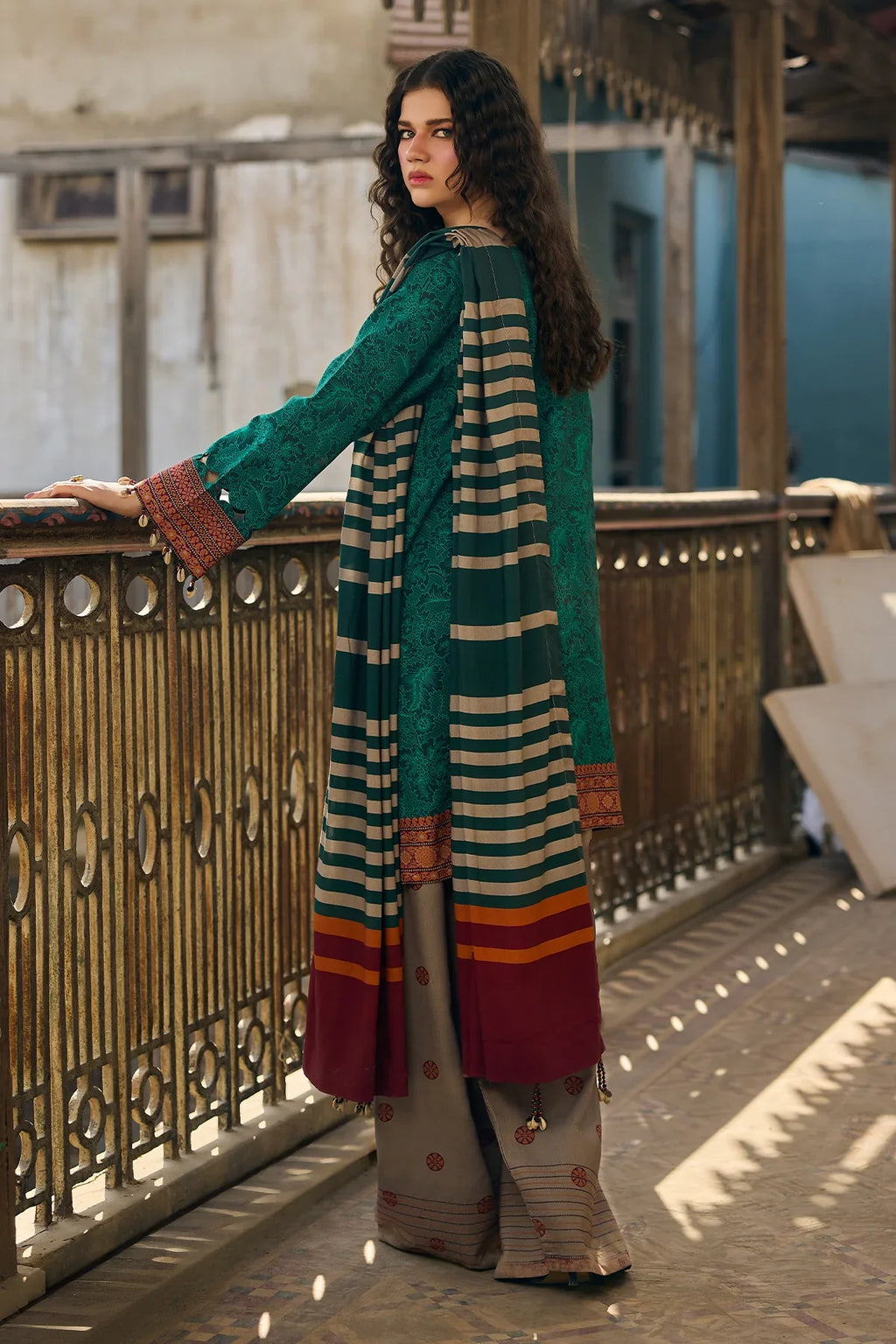 RP33137 - Charizma - Winter 3PC Karandi Digital Print Dress