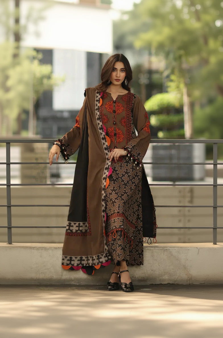 RP33142 Charizma - Winter 3PC Karandi Digital Print Dress