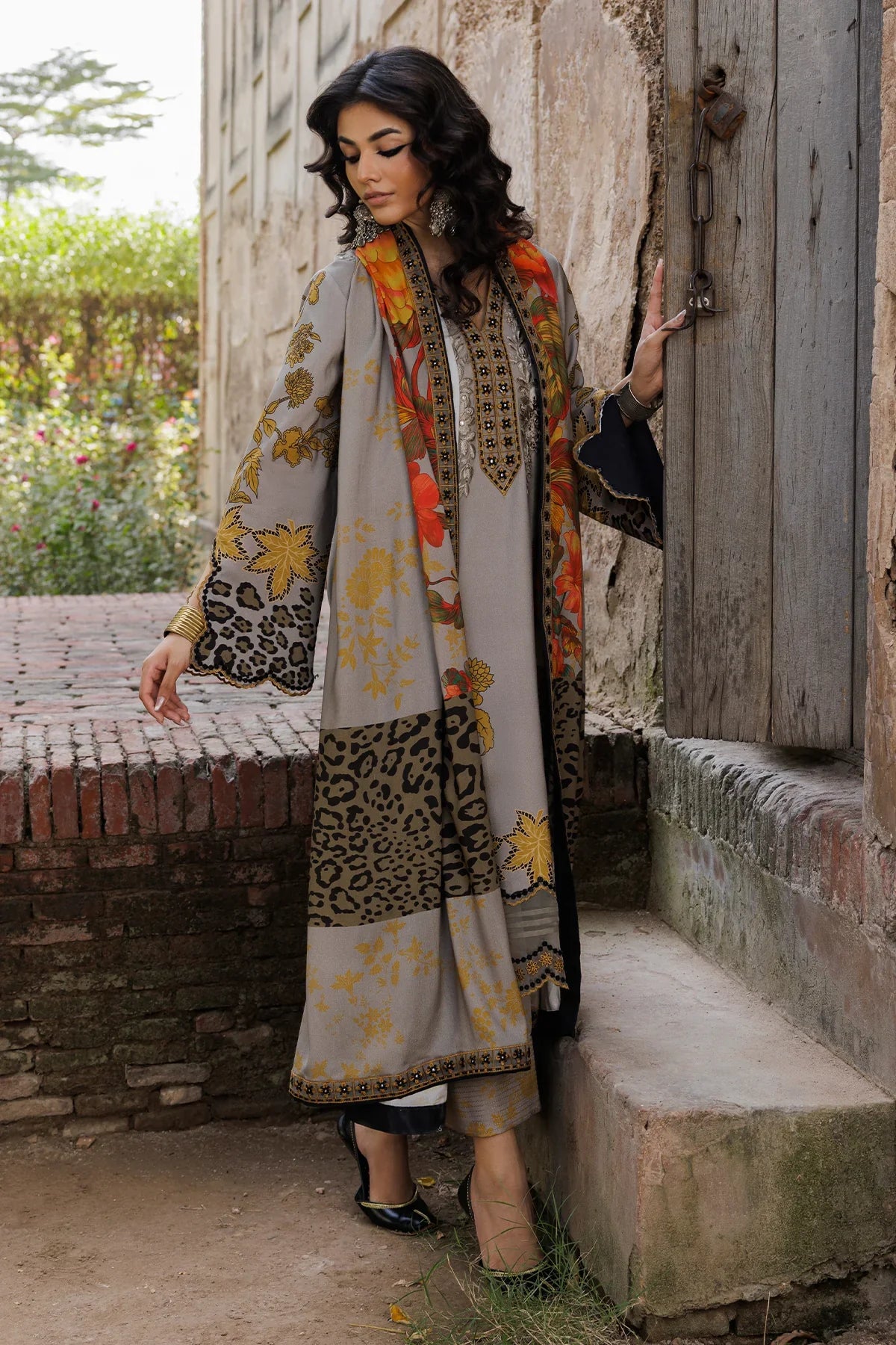 RP33420-Charizma - Winter 3PC Karandi Digital Print Dress