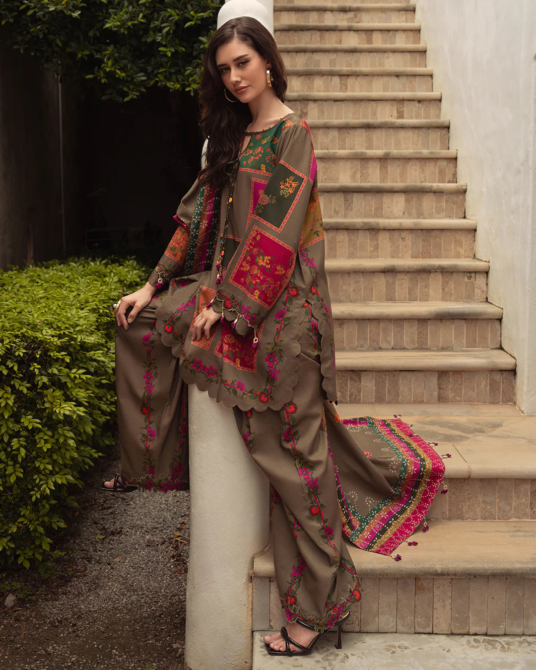 RP3387- Charizma - Winter 3PC Karandi Digital Print Dress