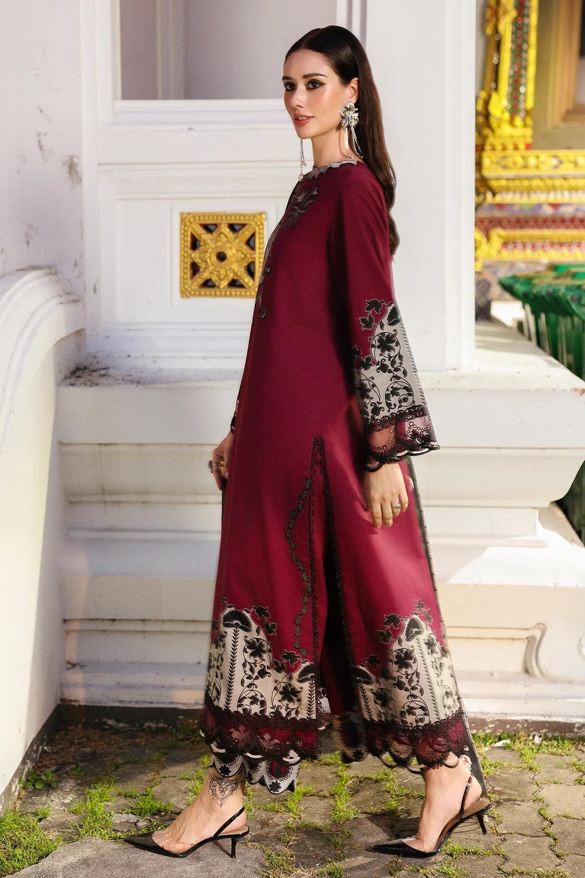 RP3388 - Charizma - Winter 3PC Karandi Digital Print Dress