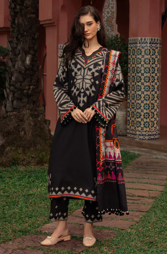 RP3391- Charizma - Winter 3PC Karandi Digital Print Dress