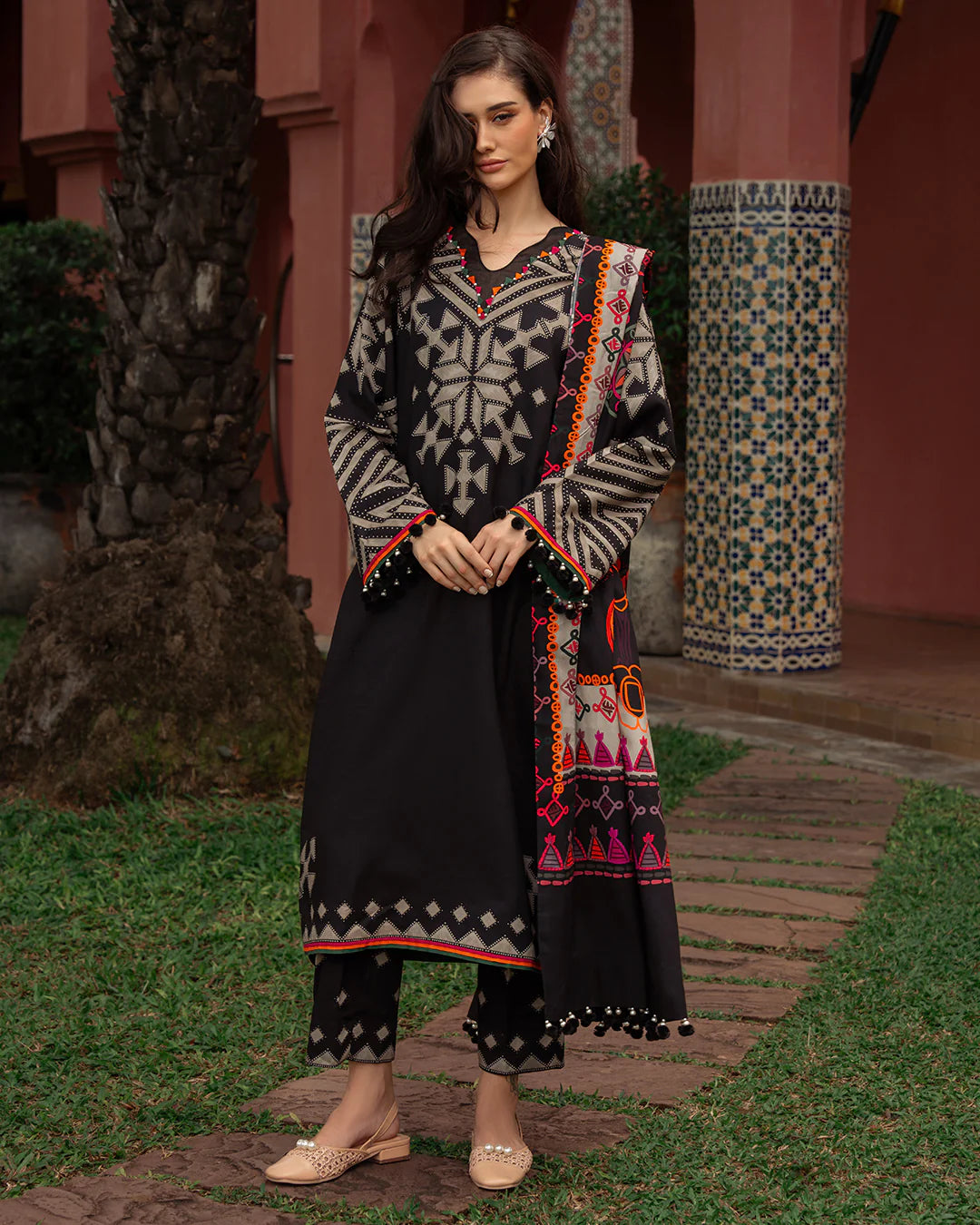 RP3391- Charizma - Winter 3PC Karandi Digital Print Dress