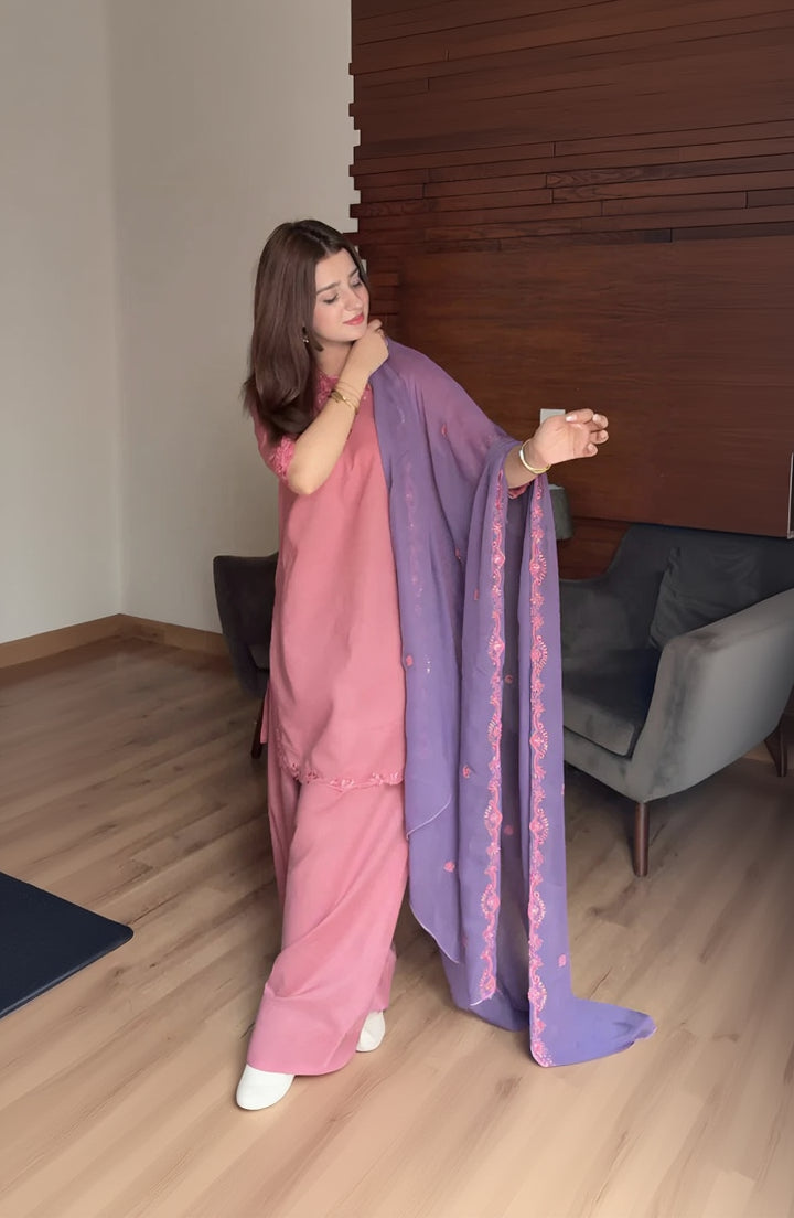 Rp1121 -Dyot - Summer 3PC Lawn Embroidered Suit