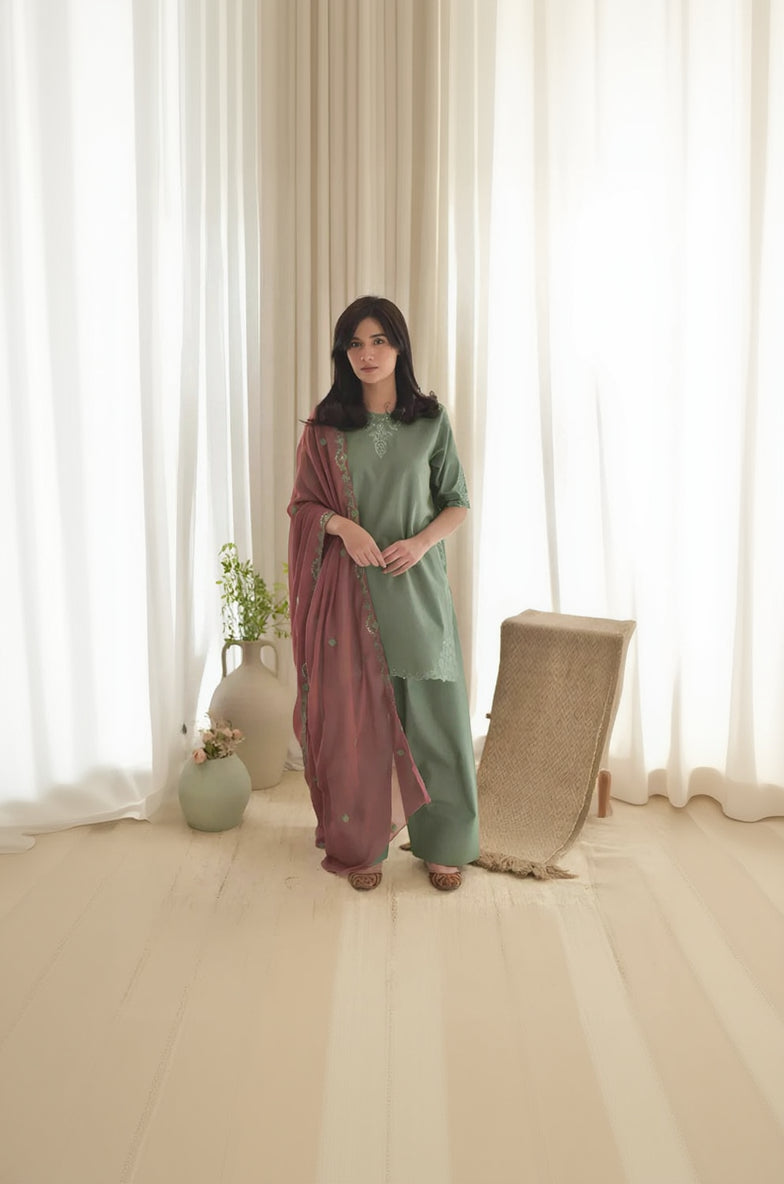 Rp1122Dyot - Summer 3PC Lawn Embroidered Suit