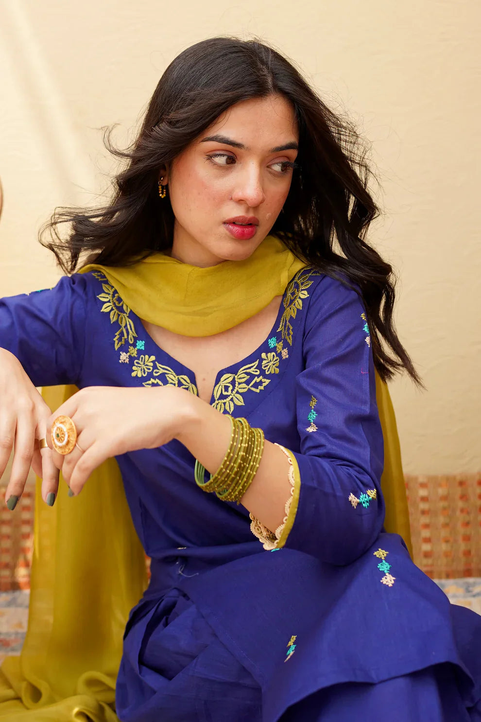 Rp1123- Dyot - Summer 3PC Lawn Embroidered Suit