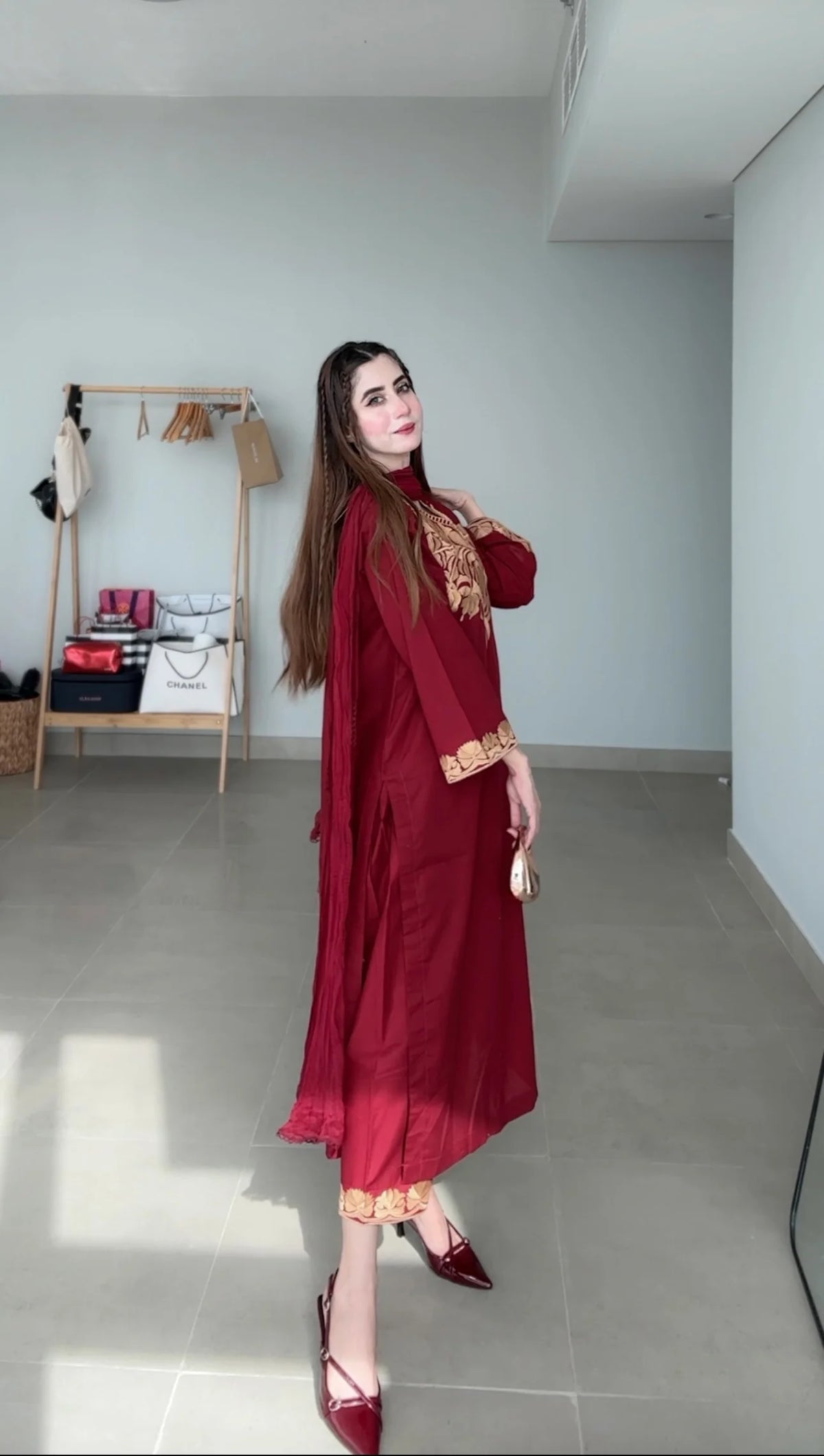 Rp1124-Dyot - Summer 3PC Lawn Embroidered Suit