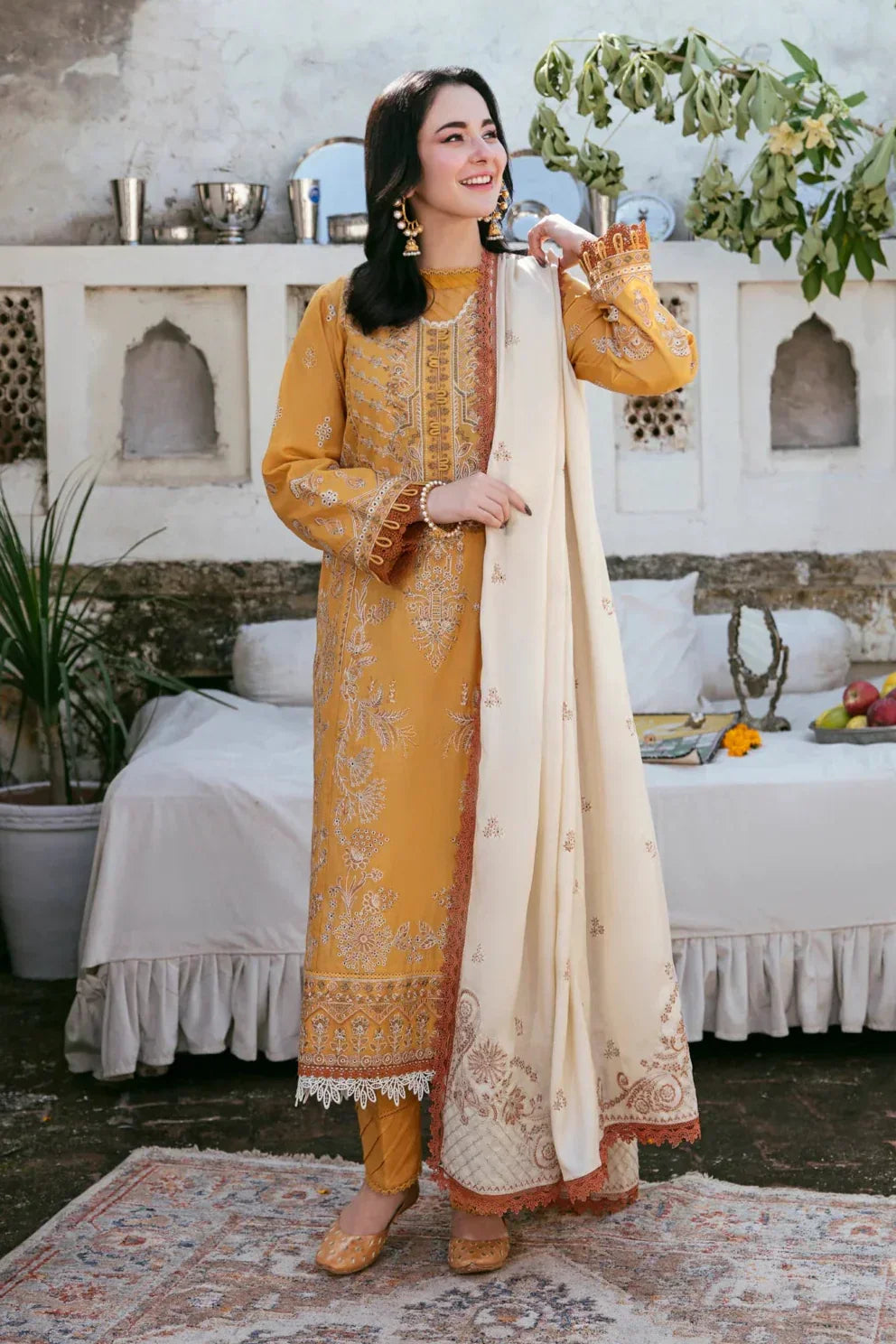 Rp3350-Florent - Winter 3PC Dhanak Embroidered Suit