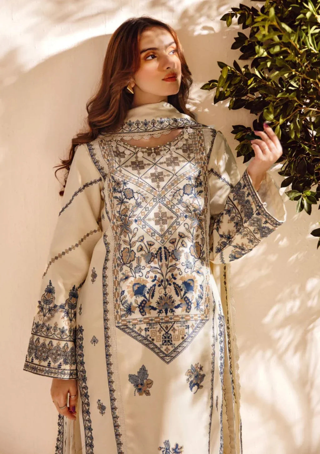 Rp3381-Florent - Winter 3PC Dhanak Embroidered Suit