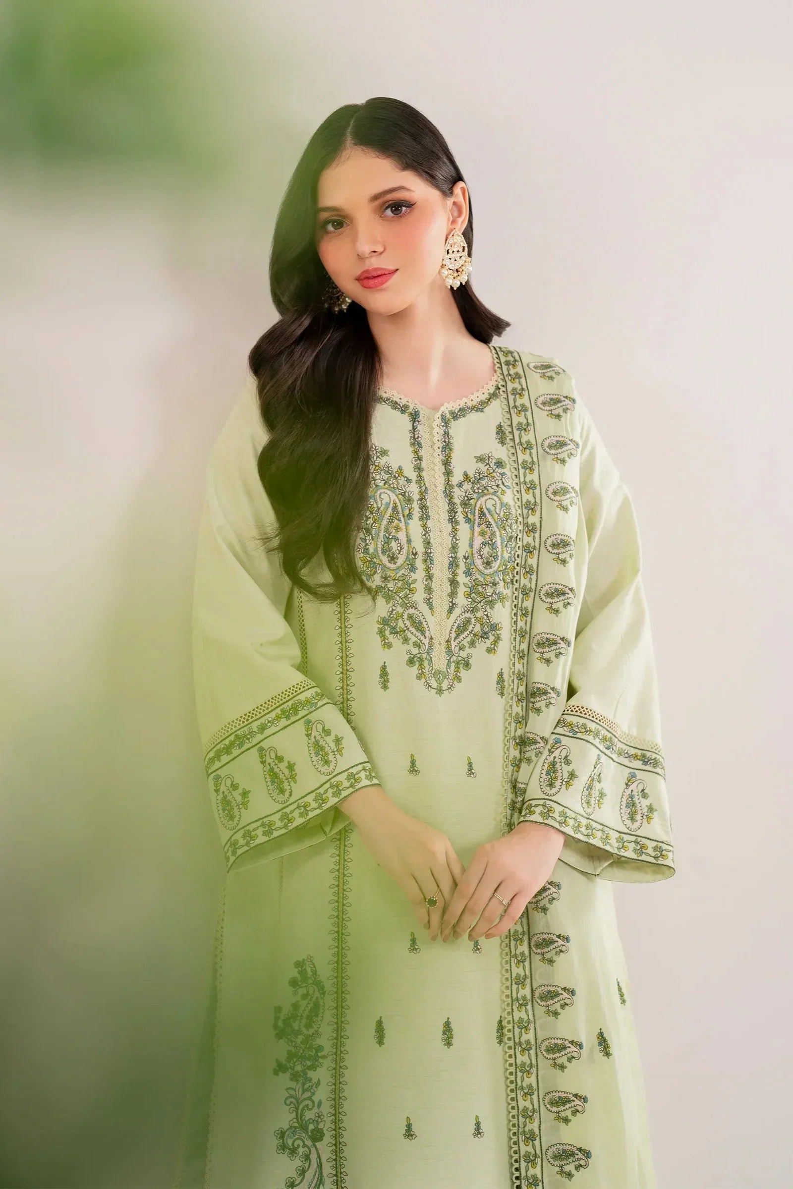 Rp3386-Florent - Winter 3PC Dhanak Embroidered Suit