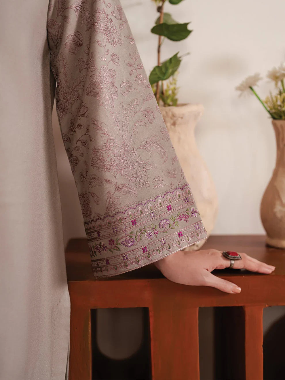 Rp3309- Jazmin - Winter 3PC Dhanak Embroidered Suit