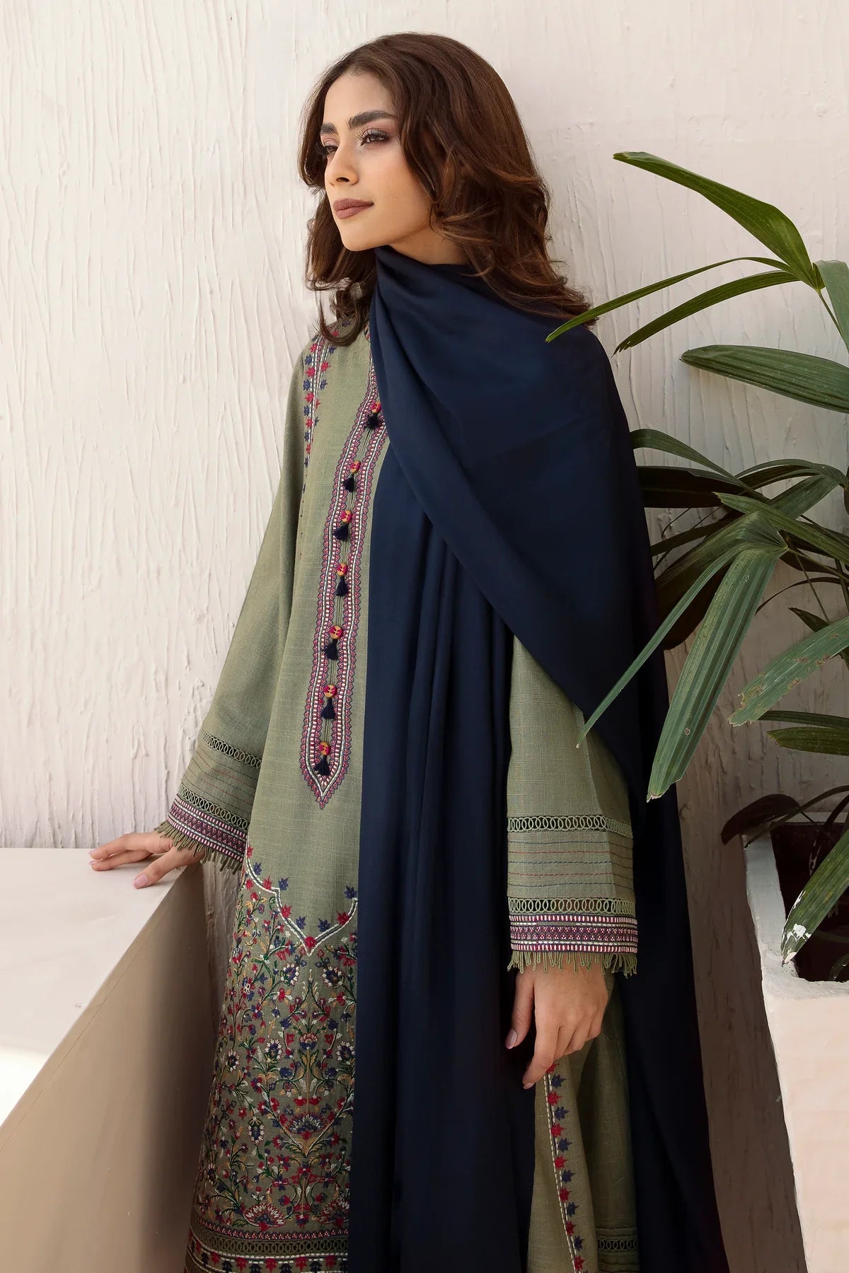 Rp550- Jazmin - khaddar 3pc Embroidered Winter Suit