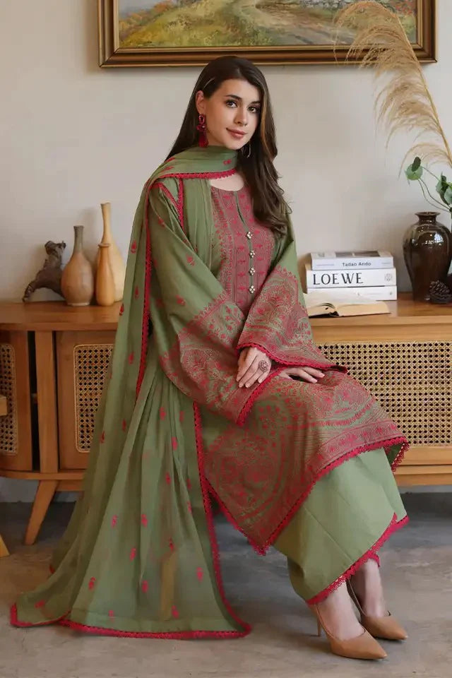 RP1002 - Bareeze 3 Piece Embroidered Lawn Suit