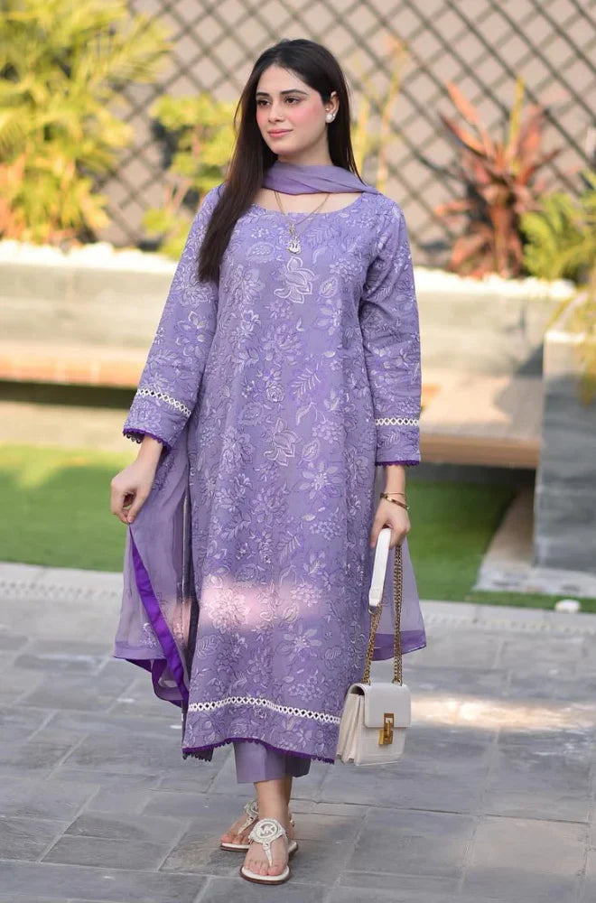 RP1020 - Breeze 3PC Lawn Embroidered Suit