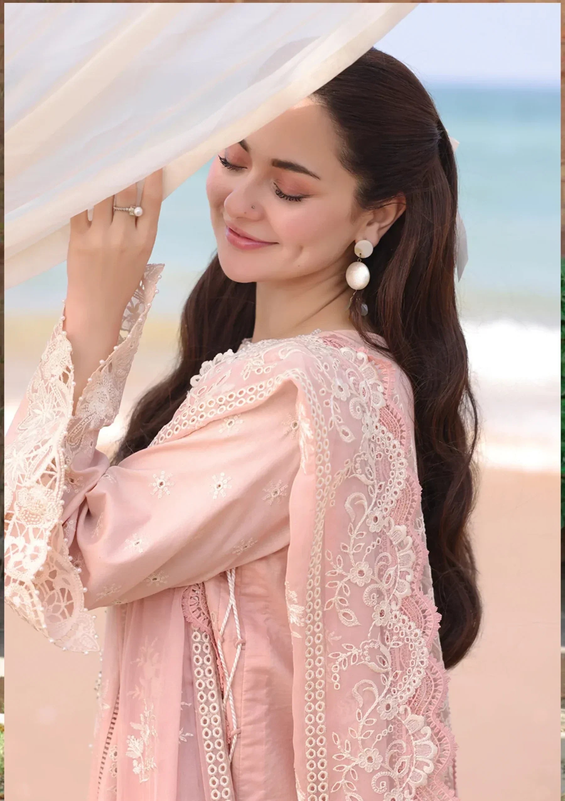 RP1042 - Imrozia Serene Hania Luxury Lawn 3Pc Suit