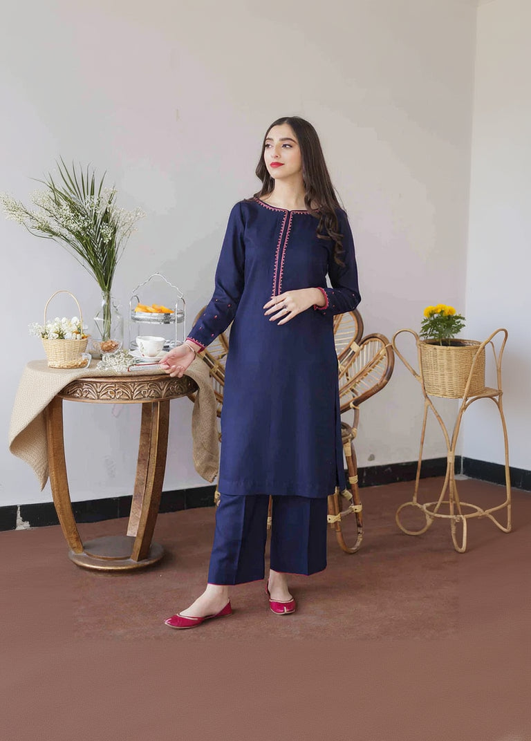 RP505-WINTER 3PC Dhanak suit with Embroidered Shawll