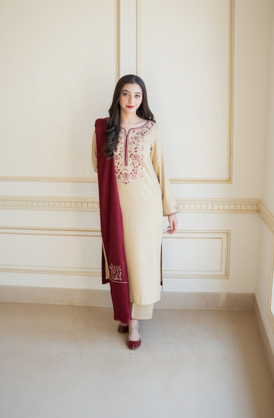 RP614-WINTER 3PC Dhanak suit with Embroidered Shawll