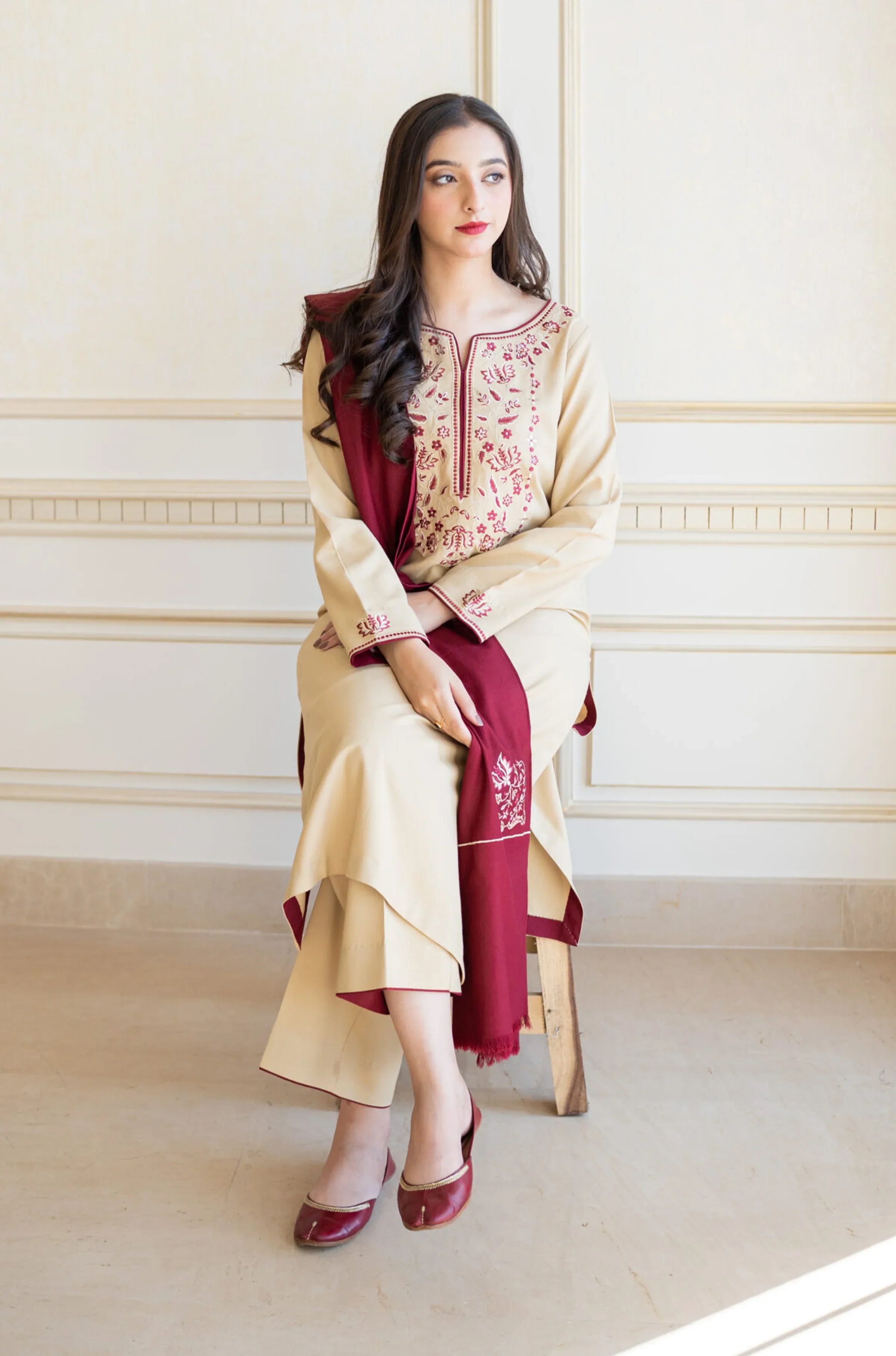 RP614-WINTER 3PC Dhanak suit with Embroidered Shawll