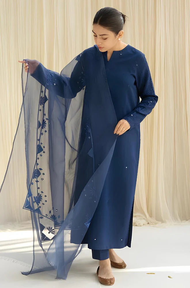 RP719-3PC Lawn Embroidered Shirt With Organza Embroidered Dupatta