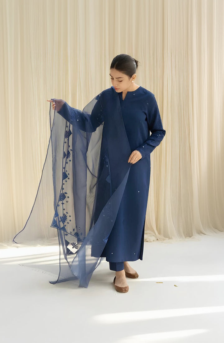 RP719-3PC Lawn Embroidered Shirt With Organza Embroidered Dupatta