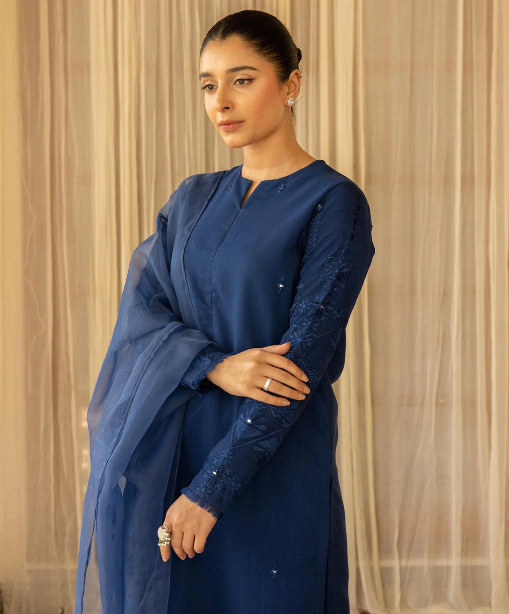 RP719-3PC Lawn Embroidered Shirt With Organza Embroidered Dupatta