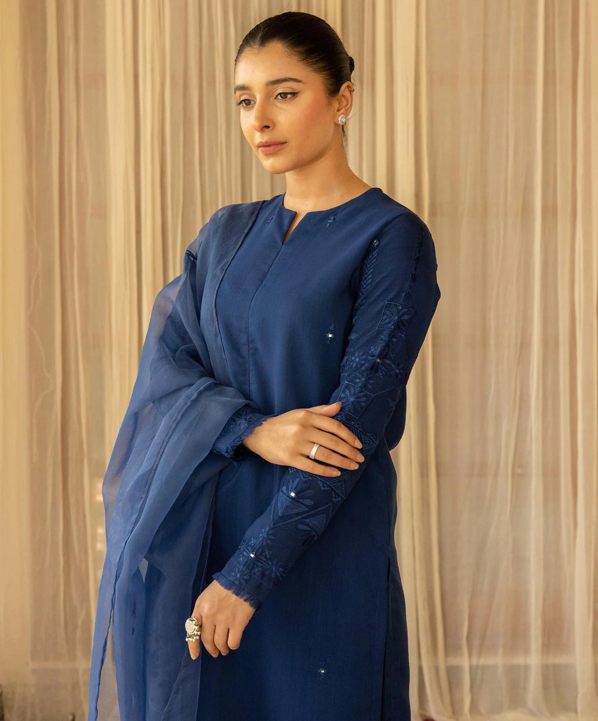 RP719-3PC Lawn Embroidered Shirt With Organza Embroidered Dupatta