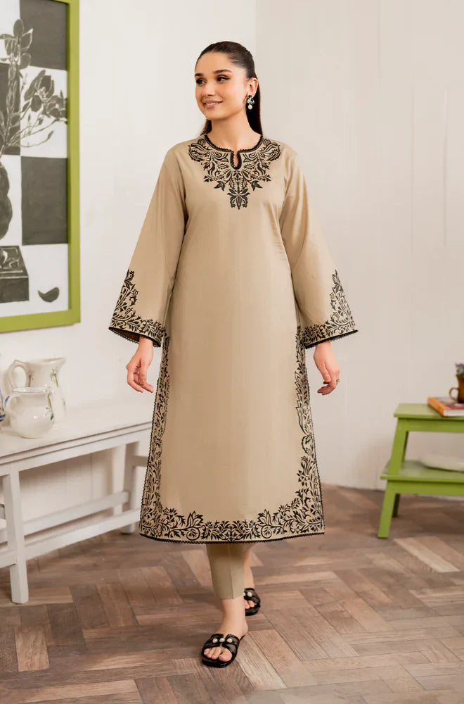 RP913-WINTER 3PC Dhannak Embroidered suit with Printed Shawll