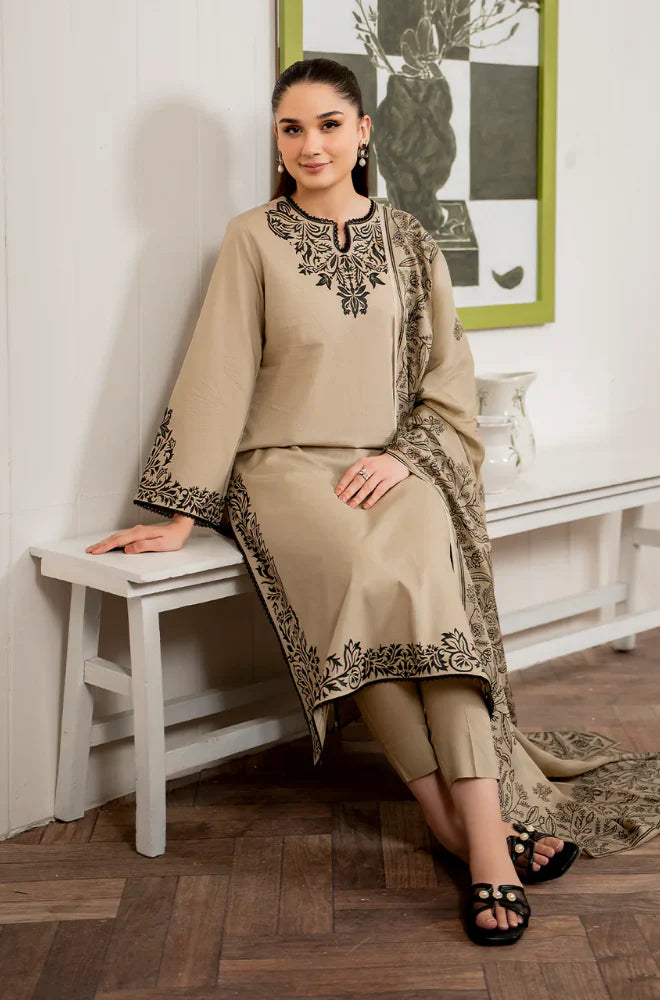 RP913-WINTER 3PC Dhannak Embroidered suit with Printed Shawll