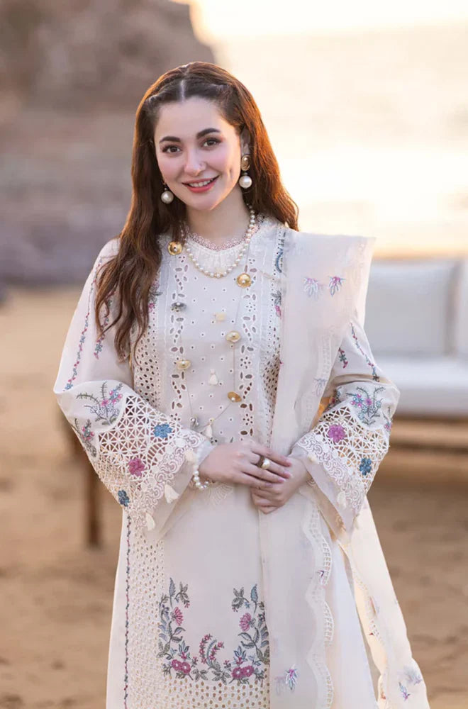 RP997 - Qalamkar 3 Piece Chickenkari Embroidered Lawn Suit