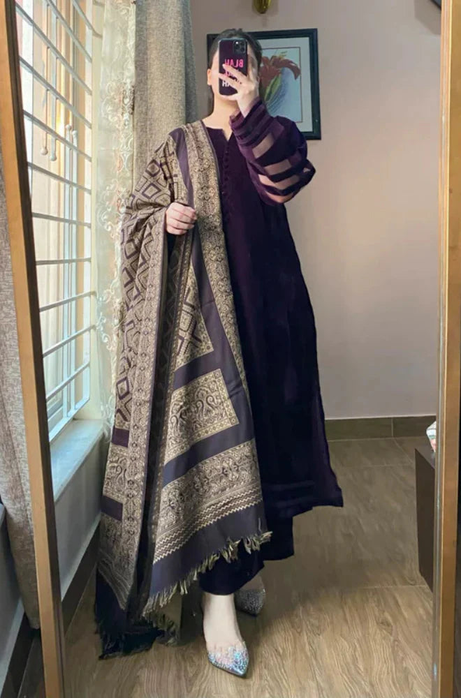 Rp33117 Rangraiz- Velvet Dress with Printed Dhanak Shawl