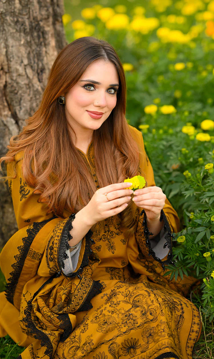 Rp33154-  Libaas - Winter 3PC Dhanak Embroidered Suit