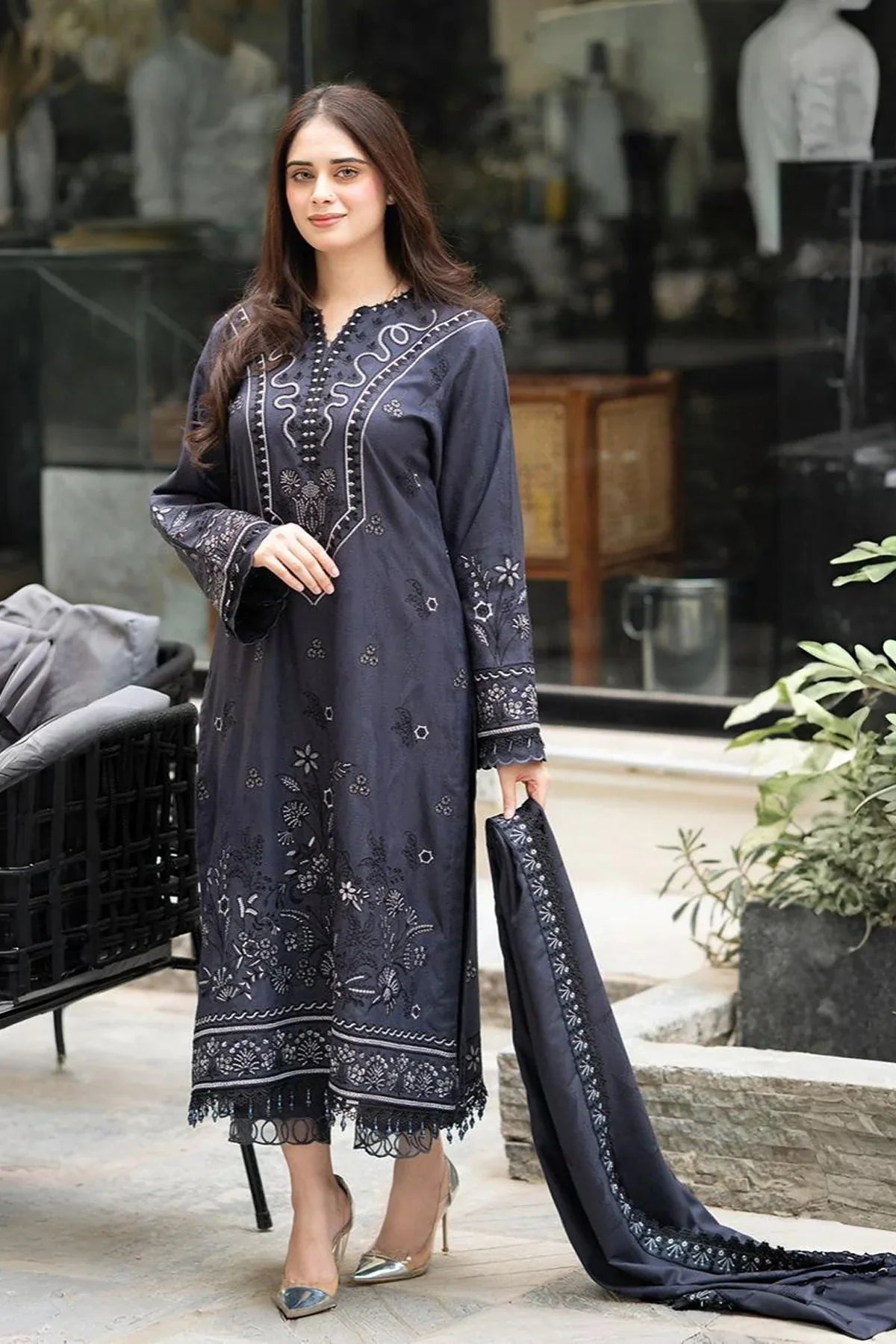 Rp3382 -Libass - Winter 3PC Dhanak Embroidered Suit