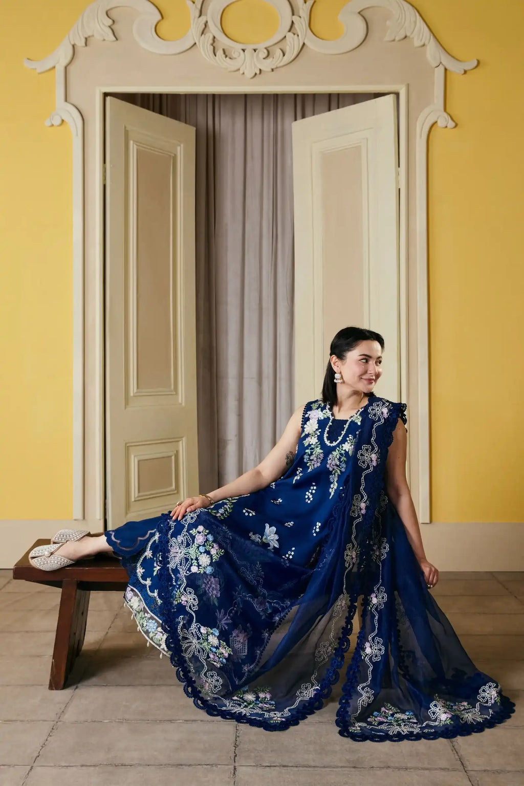 RP1237 Maryam Hussain - Summer 3PC Lawn Embroidered Suit
