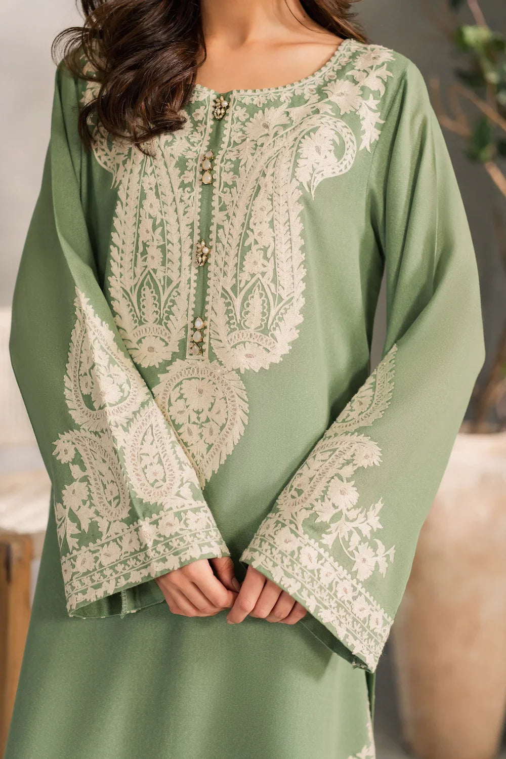 Rp1125- Mirana - Summer 3PC Lawn Embroidered Suit