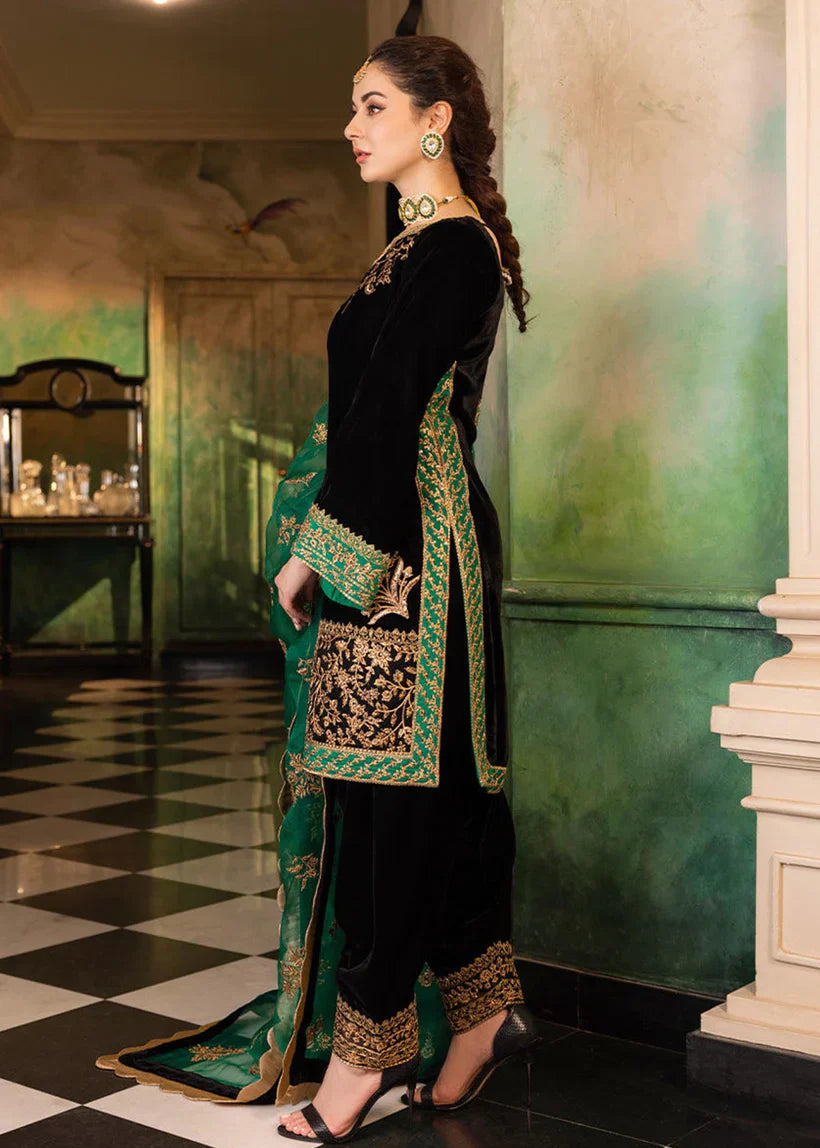 Rp551 - Muzlin-Velvet Embroidered Winter 3 Piece Suit