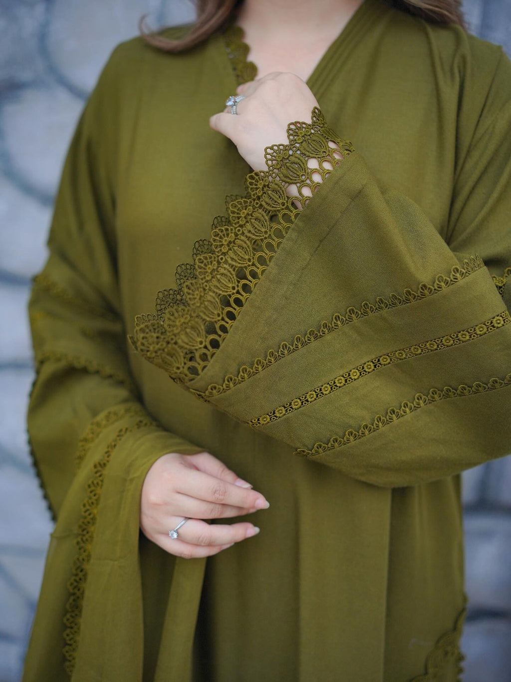 Rp33130- Sapphire - Winter 3PC Dhanak Embroidered Suit