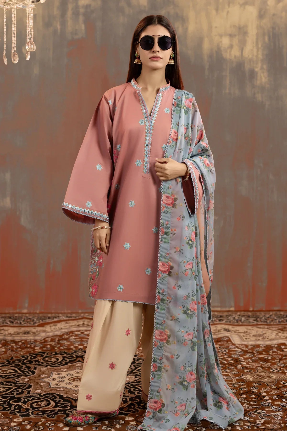 Rp1192Summer-3PC Lawn Embroidered Suit