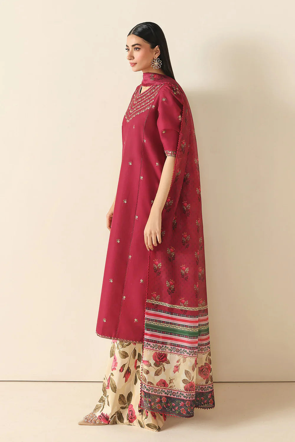 Rp1194Summer - 3PC Lawn Embroidered Suit